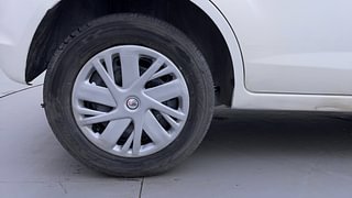 Used 2012 Ford Figo [2010-2015] Duratorq Diesel ZXI 1.4 Diesel Manual tyres RIGHT REAR TYRE RIM VIEW