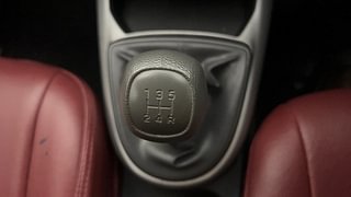 Used 2022 Hyundai Grand i10 Nios Magna 1.2 Kappa VTVT Petrol Manual interior GEAR  KNOB VIEW