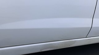 Used 2012 Ford Figo [2010-2015] Duratorq Diesel ZXI 1.4 Diesel Manual dents MINOR SCRATCH