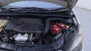 Used 2012 Ford Figo [2010-2015] Duratorq Diesel ZXI 1.4 Diesel Manual engine ENGINE LEFT SIDE HINGE & APRON VIEW