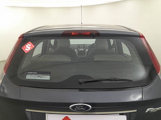 Used 2014 Ford Figo [2010-2015] Duratec Petrol Titanium 1.2 Petrol Manual exterior BACK WINDSHIELD VIEW