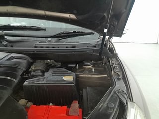 Used 2017 Mahindra XUV500 W10 Diesel Manual engine ENGINE LEFT SIDE HINGE & APRON VIEW