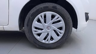 Used 2012 Ford Figo [2010-2015] Duratorq Diesel ZXI 1.4 Diesel Manual tyres RIGHT FRONT TYRE RIM VIEW