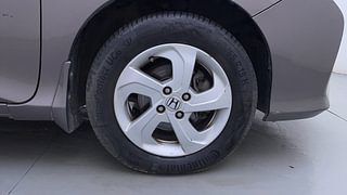 Used 2014 Honda City [2014-2017] VX Diesel Diesel Manual tyres RIGHT FRONT TYRE RIM VIEW