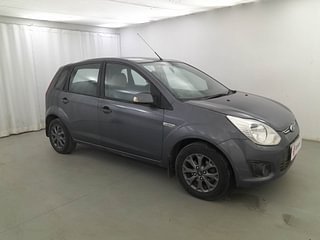 Used 2014 Ford Figo [2010-2015] Duratec Petrol Titanium 1.2 Petrol Manual exterior RIGHT FRONT CORNER VIEW