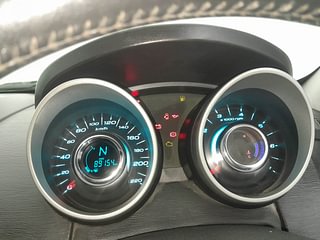 Used 2017 Mahindra XUV500 W10 Diesel Manual interior CLUSTERMETER VIEW