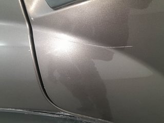 Used 2017 Mahindra XUV500 W10 Diesel Manual dents MINOR SCRATCH