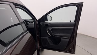Used 2021 Renault Kiger RXZ 1.0 Turbo MT Petrol Manual interior RIGHT FRONT DOOR OPEN VIEW
