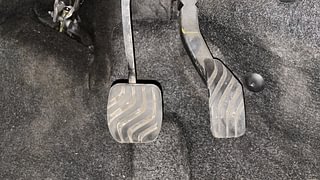 Used 2022 Renault Kiger RXZ Turbo CVT Dual Tone Petrol Automatic interior PEDALS VIEW