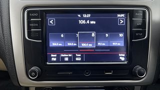 Used 2018 Volkswagen Polo [2014-2020] Highline 1.5 (D) Diesel Manual top_features Touch screen infotainment system