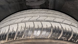 Used 2022 Renault Kiger RXZ Turbo CVT Dual Tone Petrol Automatic tyres LEFT FRONT TYRE TREAD VIEW