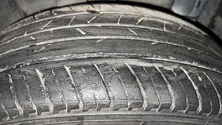 Used 2021 Renault Kiger RXZ 1.0 Turbo MT Petrol Manual tyres RIGHT REAR TYRE TREAD VIEW
