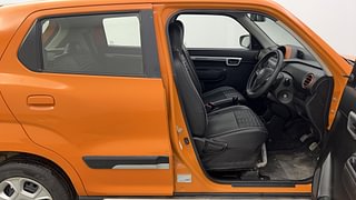 Used 2021 maruti-suzuki S-Presso VXI Plus Petrol Manual interior RIGHT SIDE FRONT DOOR CABIN VIEW