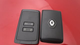 Used 2022 Renault Kiger RXZ Turbo CVT Dual Tone Petrol Automatic extra CAR KEY VIEW