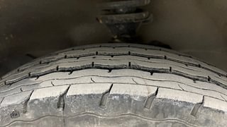 Used 2020 Maruti Suzuki Eeco STD 7 STR Petrol Manual tyres RIGHT FRONT TYRE TREAD VIEW