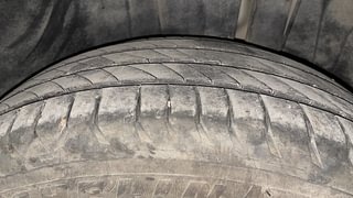 Used 2016 Maruti Suzuki S-Cross [2015-2017] Zeta 1.3 Diesel Manual tyres LEFT REAR TYRE TREAD VIEW