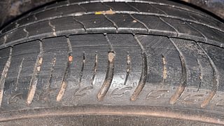 Used 2017 Hyundai Elite i20 [2014-2018] Asta 1.2 (O) Petrol Manual tyres RIGHT REAR TYRE TREAD VIEW