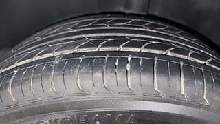 Used 2017 Volkswagen Ameo [2016-2020] Highline1.2L (P) Petrol Manual tyres LEFT REAR TYRE TREAD VIEW