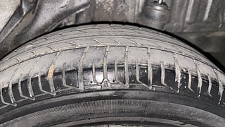 Used 2014 Honda Brio [2011-2016] VX MT Petrol Manual tyres LEFT REAR TYRE TREAD VIEW