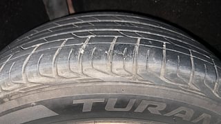 Used 2016 Maruti Suzuki Vitara Brezza [2016-2020] ZDi Diesel Manual tyres RIGHT REAR TYRE TREAD VIEW