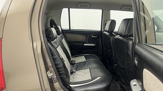 Used 2013 Maruti Suzuki Wagon R 1.0 [2010-2019] VXi Petrol Manual interior RIGHT SIDE REAR DOOR CABIN VIEW