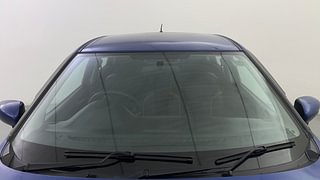 Used 2017 Maruti Suzuki Baleno [2015-2019] Sigma Petrol Petrol Manual exterior FRONT WINDSHIELD VIEW