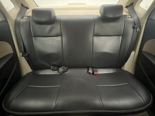 Used 2017 Volkswagen Ameo [2016-2020] Highline1.2L (P) Petrol Manual interior REAR SEAT CONDITION VIEW
