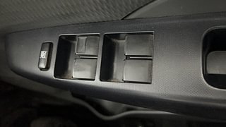 Used 2012 Toyota Etios Liva [2010-2017] G Petrol Manual top_features Power windows