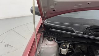 Used 2012 Toyota Etios Liva [2010-2017] G Petrol Manual engine ENGINE RIGHT SIDE HINGE & APRON VIEW