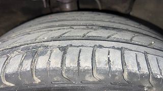 Used 2018 Hyundai Verna [2017-2020] 1.6 VTVT SX (O) AT Petrol Automatic tyres RIGHT FRONT TYRE TREAD VIEW