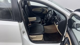 Used 2017 Volkswagen Ameo [2016-2020] Highline1.2L (P) Petrol Manual interior RIGHT SIDE FRONT DOOR CABIN VIEW