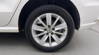 Used 2017 Volkswagen Ameo [2016-2020] Highline1.2L (P) Petrol Manual tyres LEFT REAR TYRE RIM VIEW
