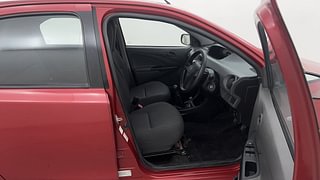 Used 2012 Toyota Etios Liva [2010-2017] G Petrol Manual interior RIGHT SIDE FRONT DOOR CABIN VIEW