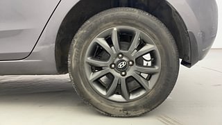 Used 2018 Hyundai Elite i20 [2014-2018] Asta 1.2 Petrol Manual tyres LEFT REAR TYRE RIM VIEW