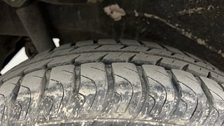 Used 2012 Maruti Suzuki Wagon R 1.0 [2010-2019] VXi Petrol Manual tyres RIGHT REAR TYRE TREAD VIEW