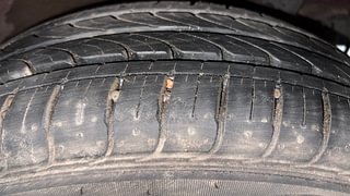 Used 2013 Hyundai Grand i10 [2013-2017] Magna 1.2 Kappa VTVT Petrol Manual tyres LEFT REAR TYRE TREAD VIEW