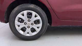 Used 2013 Hyundai Grand i10 [2013-2017] Magna 1.2 Kappa VTVT Petrol Manual tyres RIGHT REAR TYRE RIM VIEW