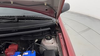 Used 2012 Toyota Etios Liva [2010-2017] G Petrol Manual engine ENGINE LEFT SIDE HINGE & APRON VIEW