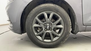 Used 2018 Hyundai Elite i20 [2014-2018] Asta 1.2 Petrol Manual tyres LEFT FRONT TYRE RIM VIEW