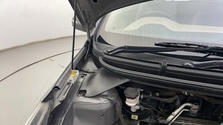 Used 2018 Hyundai Elite i20 [2014-2018] Asta 1.2 Petrol Manual engine ENGINE RIGHT SIDE HINGE & APRON VIEW