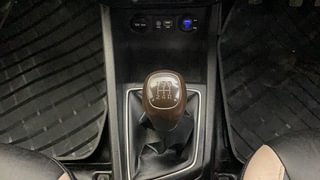 Used 2018 Hyundai Elite i20 [2014-2018] Asta 1.2 Petrol Manual interior GEAR  KNOB VIEW