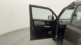 Used 2013 Maruti Suzuki Wagon R 1.0 [2010-2019] VXi Petrol Manual interior LEFT FRONT DOOR OPEN VIEW