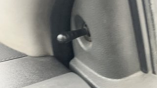 Used 2012 Toyota Etios Liva [2010-2017] G Petrol Manual top_features Adjustable ORVM