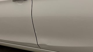 Used 2018 maruti-suzuki Ciaz Alpha Petrol AT Petrol Automatic dents MINOR SCRATCH