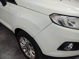 Used 2015 Ford EcoSport [2013-2015] Titanium 1.5L Ti-VCT AT Petrol Automatic dents MINOR DENT