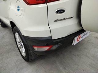 Used 2015 Ford EcoSport [2013-2015] Titanium 1.5L Ti-VCT AT Petrol Automatic dents MINOR SCRATCH