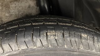 Used 2013 Maruti Suzuki Ritz [2012-2017] Vxi Petrol Manual tyres LEFT REAR TYRE TREAD VIEW