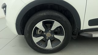 Used 2019 Tata Nexon [2017-2020] XZA Plus AMT Petrol Petrol Automatic tyres LEFT FRONT TYRE RIM VIEW
