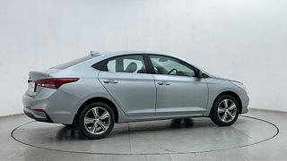 Used 2019 Hyundai Verna [2017-2020] 1.6 VTVT SX + AT Petrol Automatic exterior RIGHT REAR CORNER VIEW