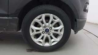 Used 2014 Ford EcoSport [2013-2015] Titanium 1.5L TDCi Diesel Manual tyres RIGHT FRONT TYRE RIM VIEW